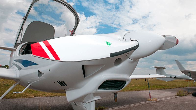 COCKPIT DIAMOND DA20.png